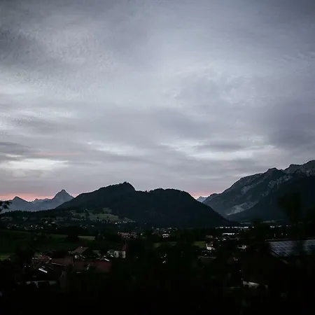 Alpintours Montaneo Schlummerfass Luxusní stan